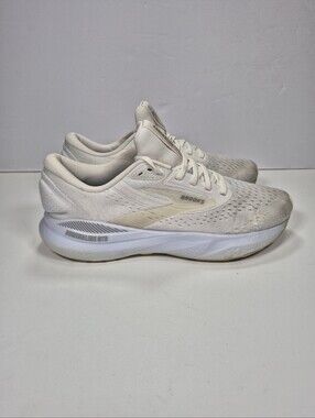 Brooks Adrenaline GTS 24 Womens Size 9.5 Medium B White Oyster Alloy Sneakers